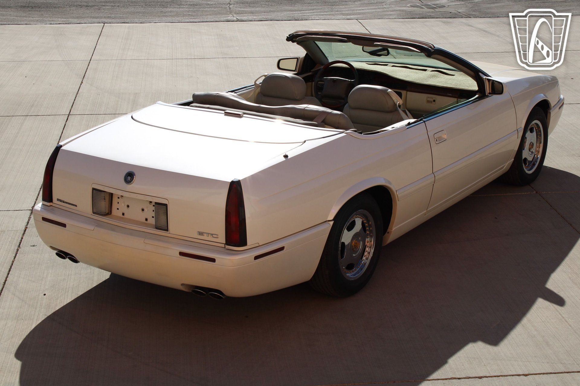 Used 2002 Cadillac Eldorado Touring w/ Preffered Equipment Group FWD image 11