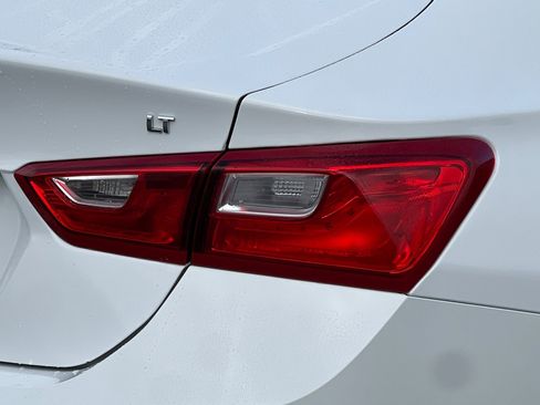 Certified 2024 Chevrolet Malibu LT image 50