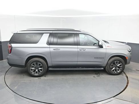Used 2023 Chevrolet Suburban Z71 w/ Luxury Package AWD/4WD image 45