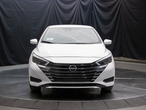 New 2025 Nissan Versa SV w/ Trunk Package image 4