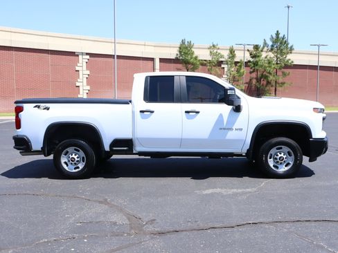 Used 2025 Chevrolet Silverado 2500 W/T w/ WT Convenience Package AWD/4WD image 30