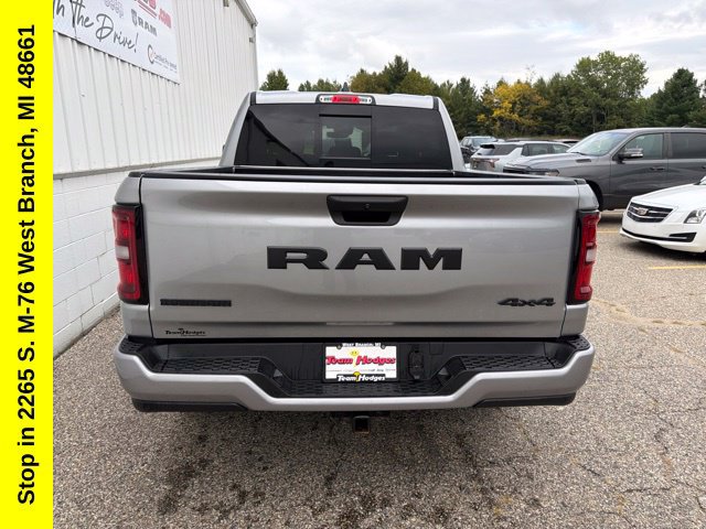 Used 2025 RAM 1500 Big Horn AWD/4WD image 9