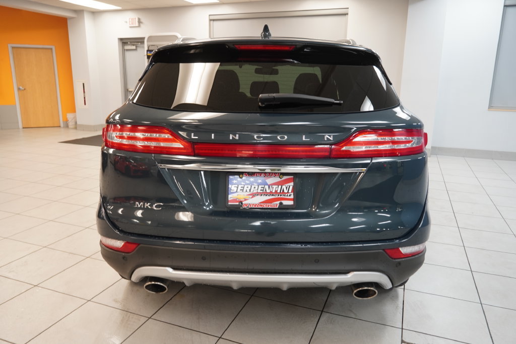 Used 2019 Lincoln MKC Reserve w/ MKC Climate Package AWD/4WD image 9