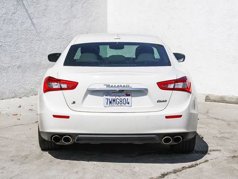 Used 2017 Maserati Ghibli S RWD image 5
