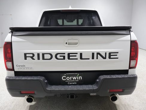 Used 2024 Honda Ridgeline RTL image 3