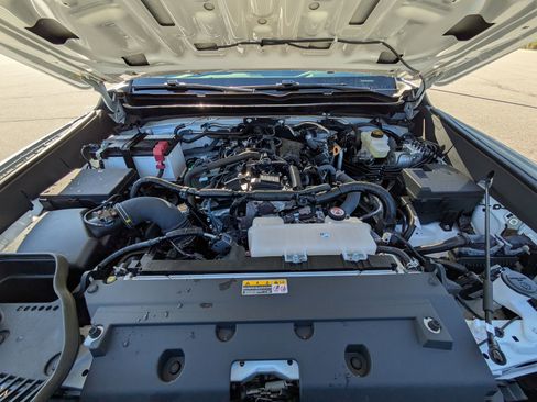 Used 2024 Toyota Tacoma SR5 image 28