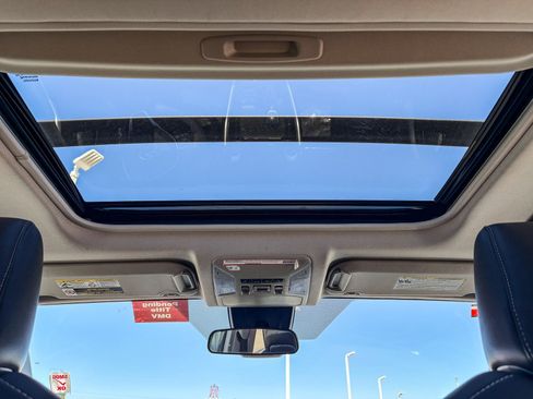 Certified 2022 Toyota RAV4 XLE Premium image 12