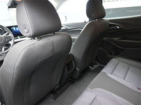 Used 2024 Chevrolet Trax LS w/ LS Convenience Package image 23