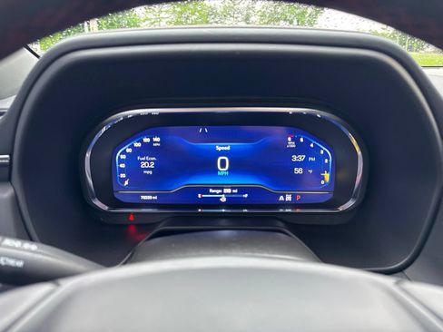 Used 2024 Chevrolet Tahoe RST w/ Luxury Package AWD/4WD image 18