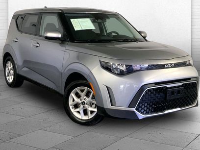 Used 2025 Kia Soul LX w/ LX Technology Package