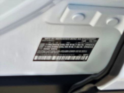 New 2026 Mercedes-Benz GLB 250 4MATIC image 18