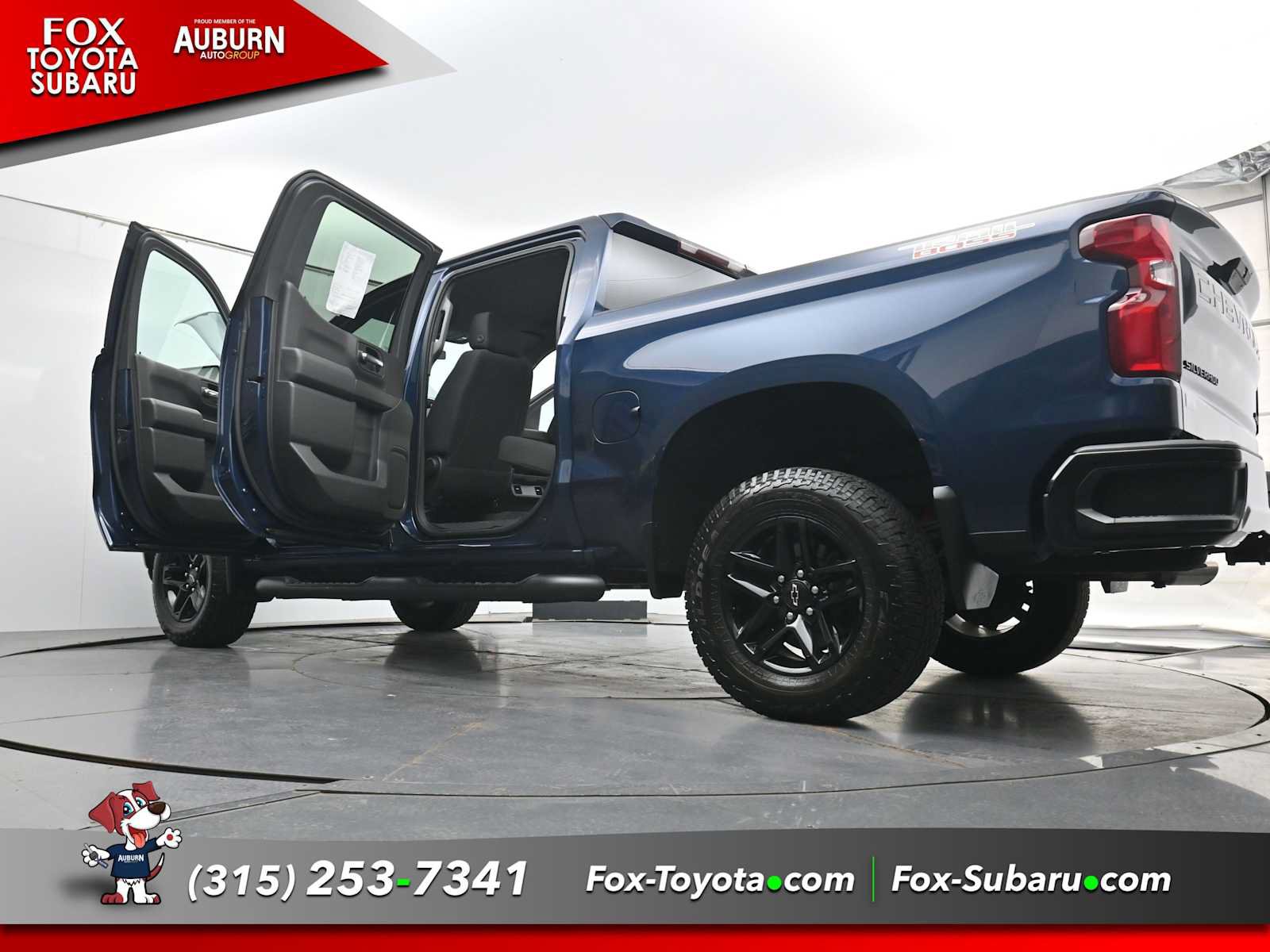 Used 2020 Chevrolet Silverado 1500 Custom Trail Boss w/ Custom Convenience Package AWD/4WD image 35