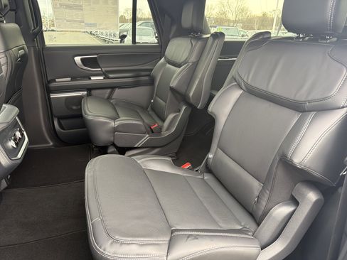 New 2026 Ford Expedition Max Platinum image 13