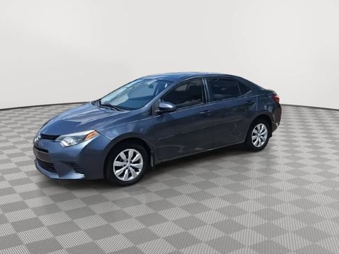 Used 2016 Toyota Corolla LE FWD image 4