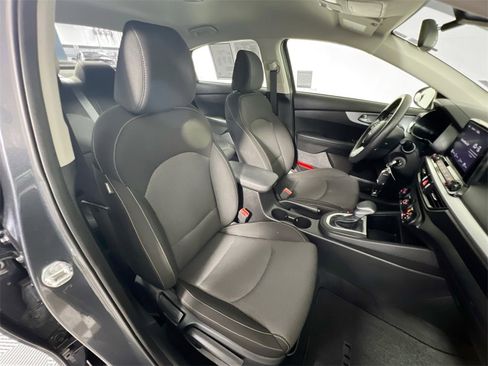Certified 2024 Kia Forte LXS image 26