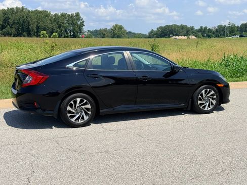 Used 2016 Honda Civic EX image 38