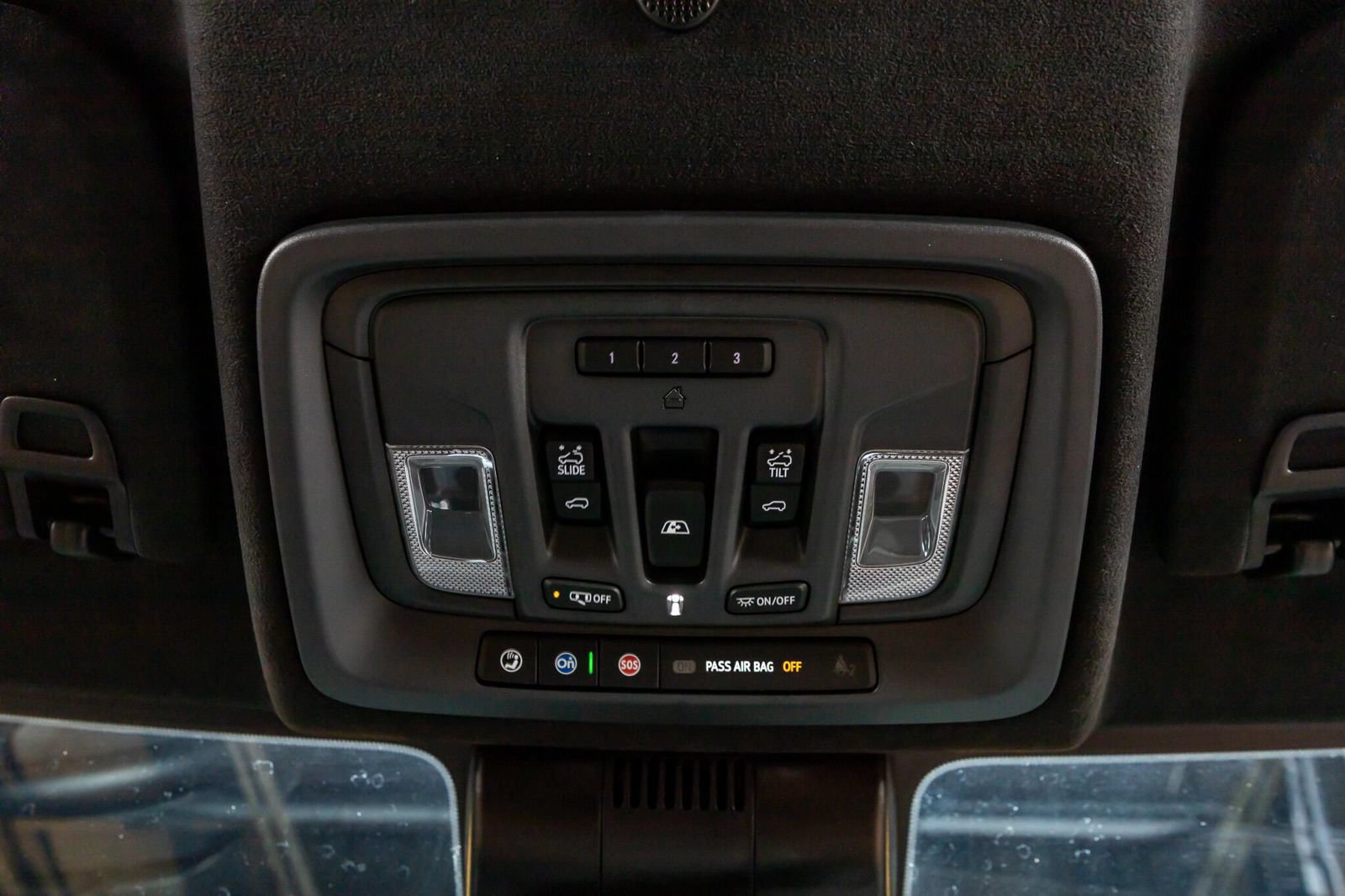 Used 2025 GMC Sierra 1500 Denali Ultimate AWD/4WD image 28