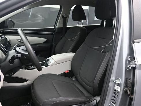 Used 2022 Hyundai Tucson SE FWD image 11