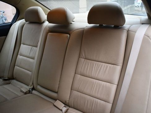 Used 2012 Honda Accord EX-L image 25