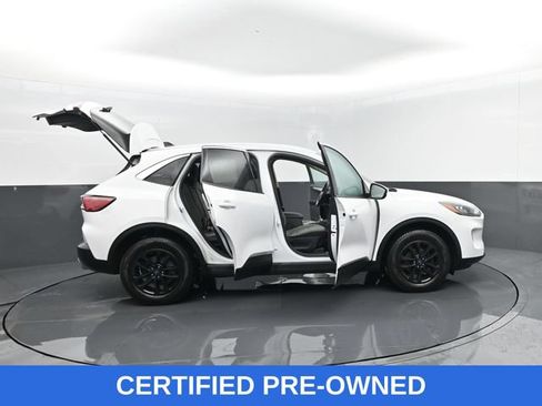 Certified 2020 Ford Escape SE AWD/4WD image 28