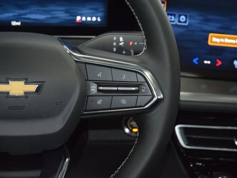 New 2026 Chevrolet Traverse LT w/ Driver Confidence Package FWD image 37