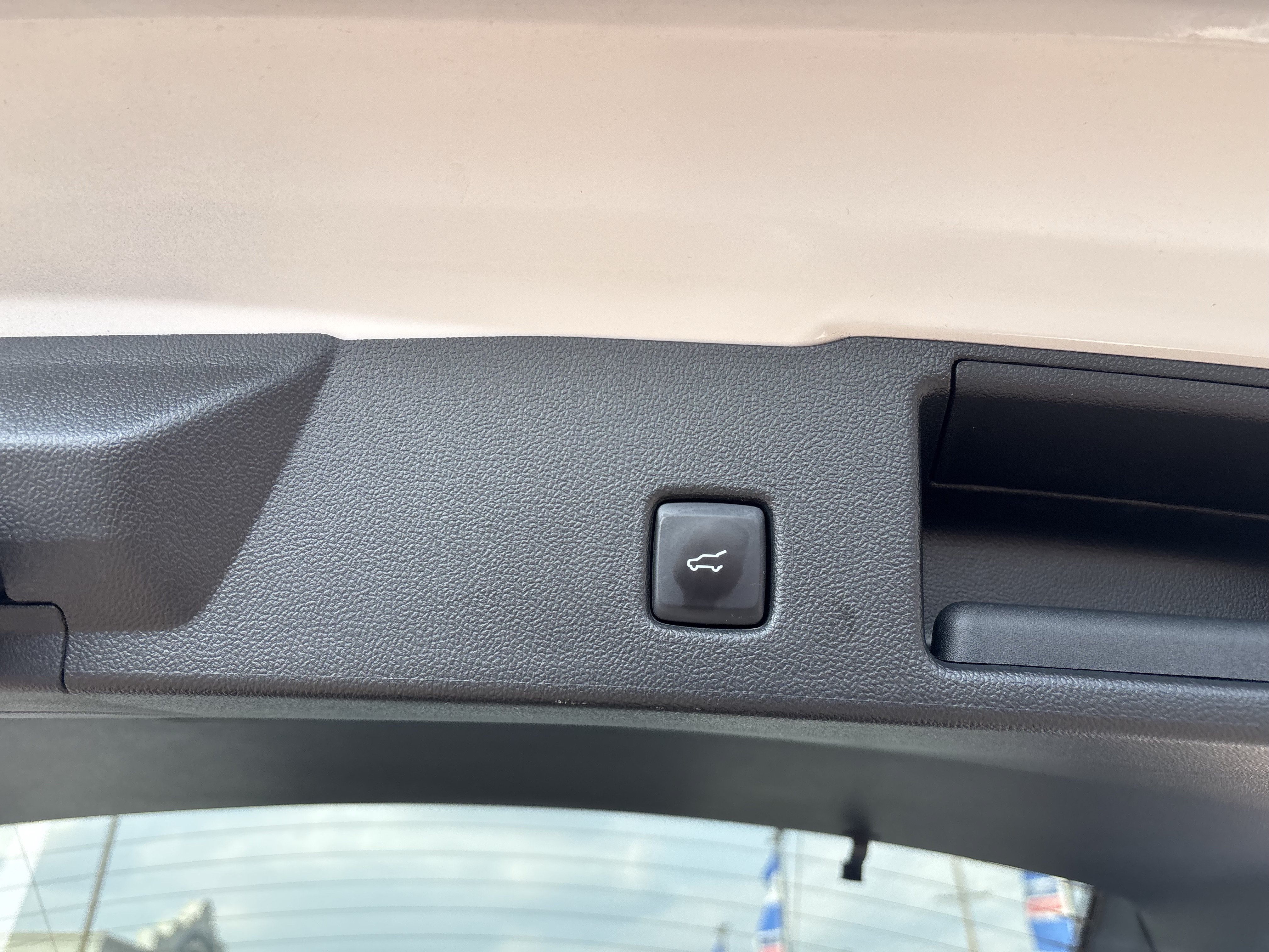 Used 2023 Ford Escape Active FWD image 19
