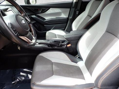 Used 2019 Subaru Crosstrek 2.0i Premium w/ Eyesight System image 11