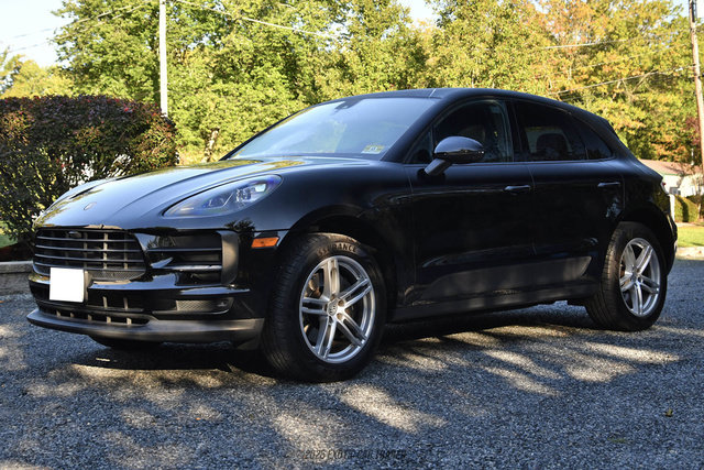 Used 2021 Porsche Macan AWD/4WD image 13