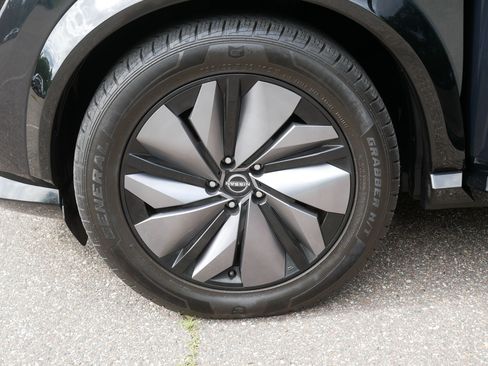 Certified 2023 Nissan Ariya AWD image 15