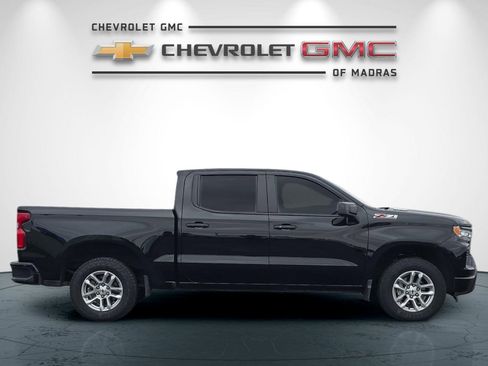 Used 2024 Chevrolet Silverado 1500 RST w/ Convenience Package II image 2