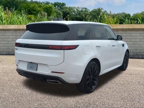 New 2026 Land Rover Range Rover Sport Dynamic SE AWD/4WD image 4
