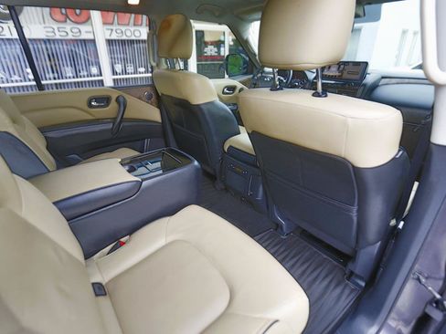 Used 2023 INFINITI QX80 Premium Select w/ Cargo Package AWD/4WD image 19