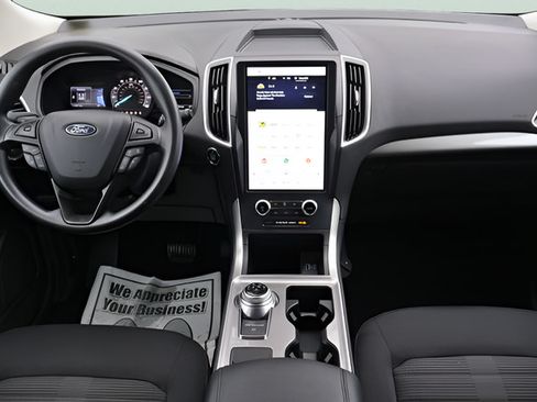 Used 2023 Ford Edge SEL AWD/4WD image 17