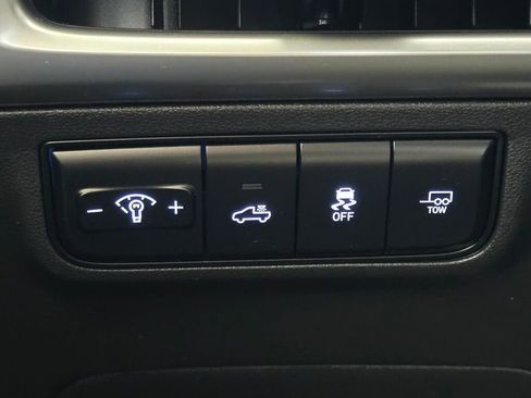 Used 2025 Hyundai Santa Cruz Limited image 24