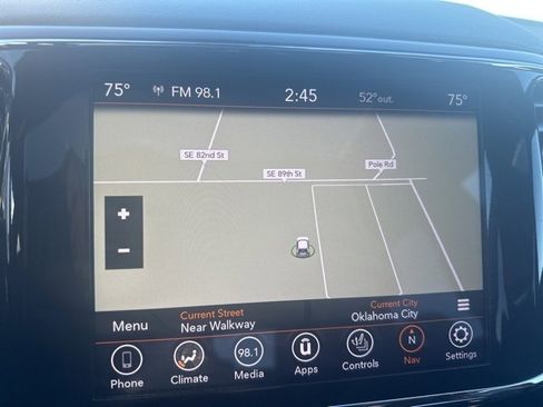 Used 2021 Jeep Grand Cherokee Laredo X image 15