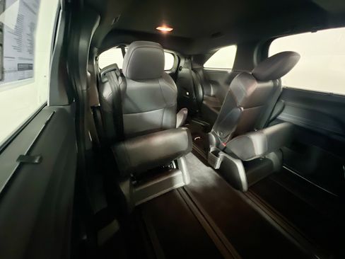 Used 2021 Toyota Sienna XSE FWD image 33