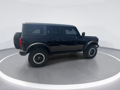 Used 2024 Ford Bronco Black Diamond w/ Sasquatch Package AWD/4WD image 9