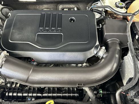 Used 2023 Chevrolet Blazer Premier FWD image 27