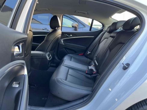 Used 2026 Genesis G70 2.5T RWD image 87