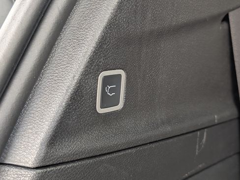 Used 2026 Chrysler Pacifica Select FWD image 20