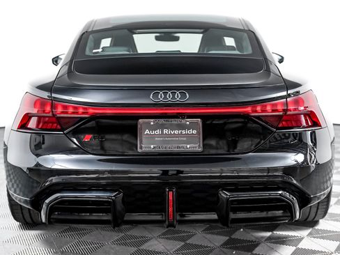 New 2026 Audi RS e-tron GT performance AWD/4WD image 9