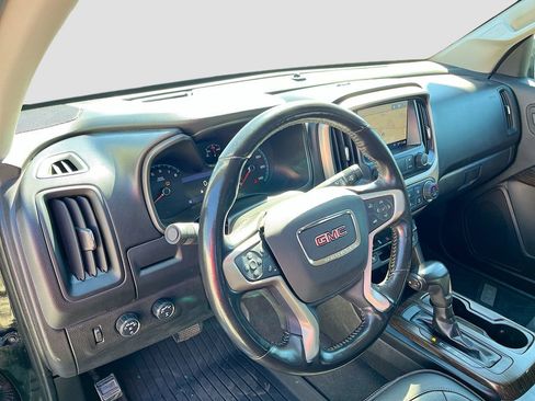 Used 2020 GMC Canyon Denali AWD/4WD image 9