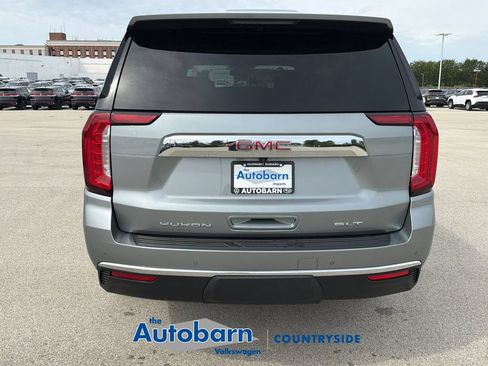 Used 2023 GMC Yukon XL SLT AWD/4WD image 5