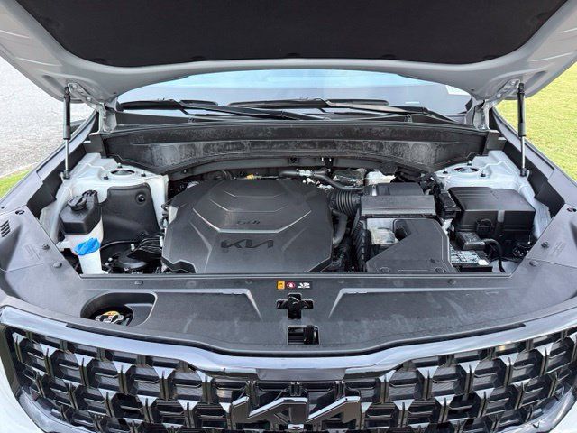 Used 2025 Kia Telluride SX X-Line AWD/4WD image 33