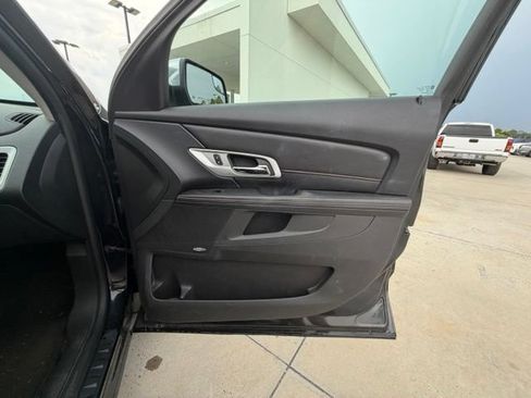 Used 2013 GMC Terrain SLT FWD image 32