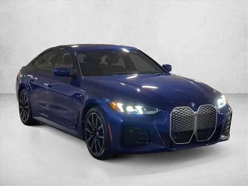 Used 2026 BMW i4 xDrive40i AWD/4WD image 6