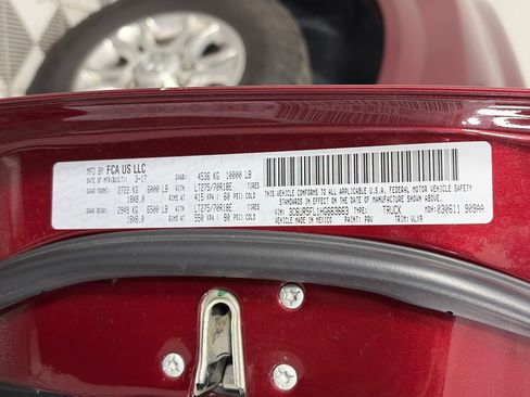 Used 2017 RAM 2500 Laramie AWD/4WD image 9
