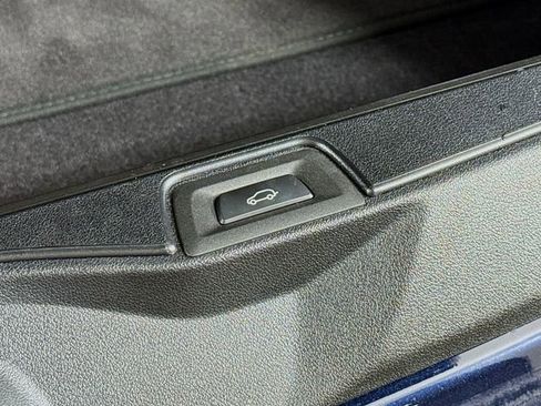 Used 2024 BMW X5 sDrive40i w/ M Sport Package image 28