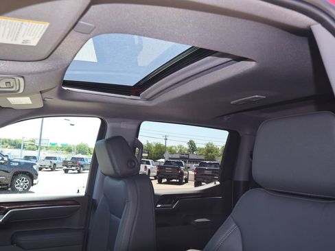 New 2026 GMC Sierra 1500 Elevation w/ Elevation Premium Package AWD/4WD image 7