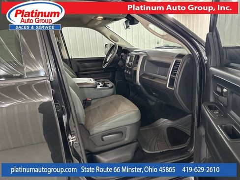 Used 2016 RAM 2500 Tradesman w/ Chrome Appearance Group image 33